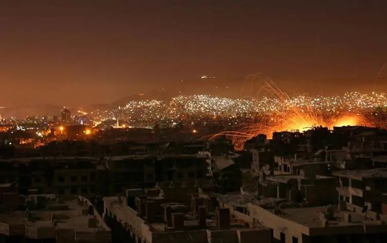 Îsraîl li avahiyekî li Samê xist: 3 kustî û 3 birîndar