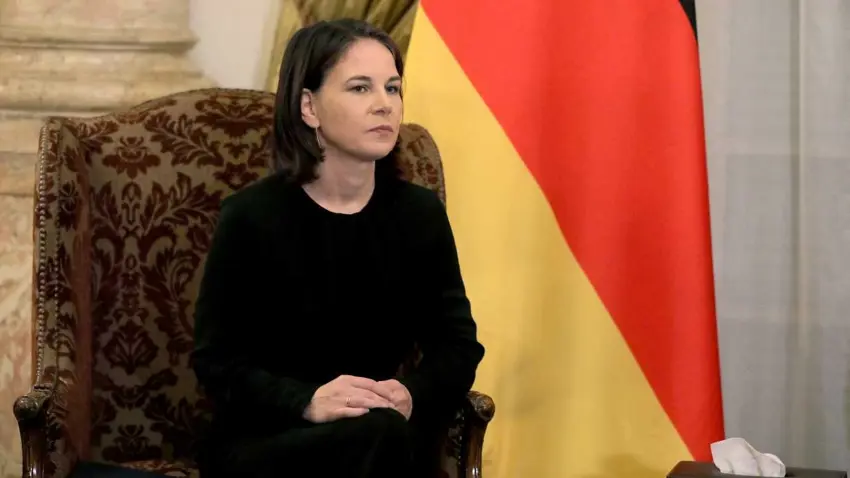 Baerbock, Türkiye yolucu: Rojava’yi net sekilde dile getirecek 