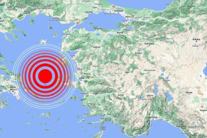 Ege Denizi ve Van'da deprem! 