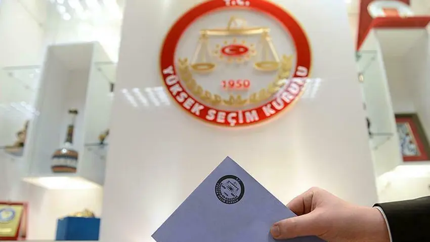 Seçmen kagitlarinin dagitimi sona erdi