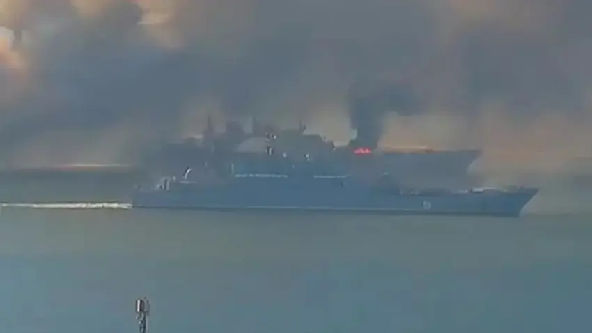 Ukrayna: Du kestiyên deryavaniya Rûsyayê hatin lêdan