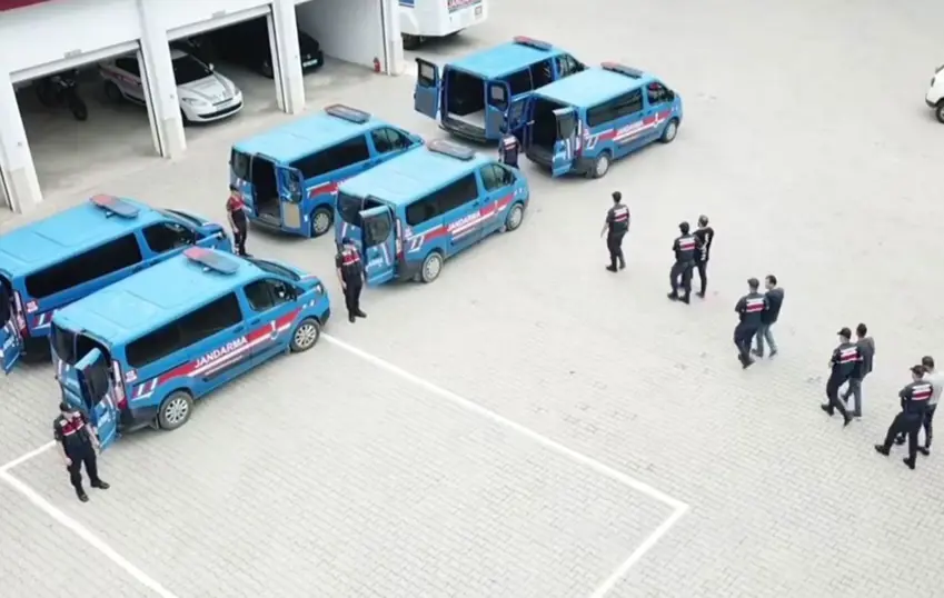 53 ilde 'Narkoçelik-9' operasyonlari! 1 tondan fazla uyusturucu ele geçirildi! 