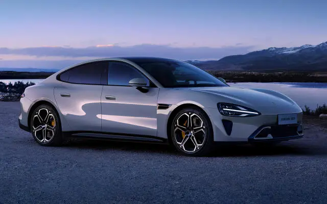 Pistî Appleê Xiaomi jî bi otomobêla xwe derket bazarê