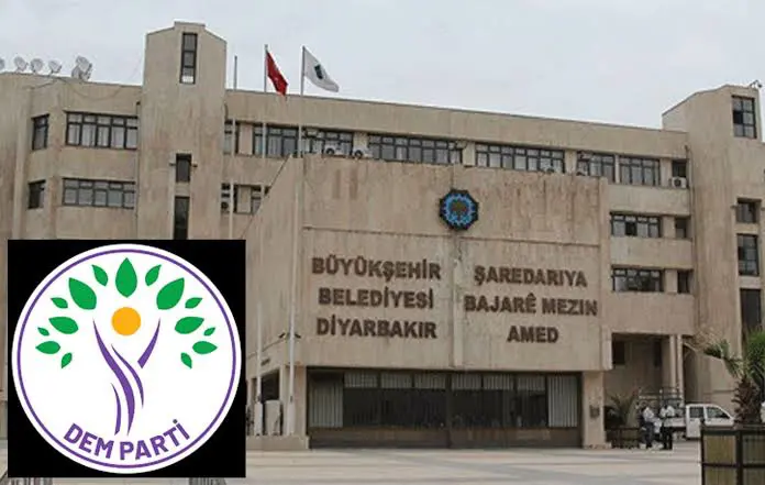 DEM Parti: Diyarbakir kayyimi belediyeye ait olanlari yandaslarina peskes çekiyor! 