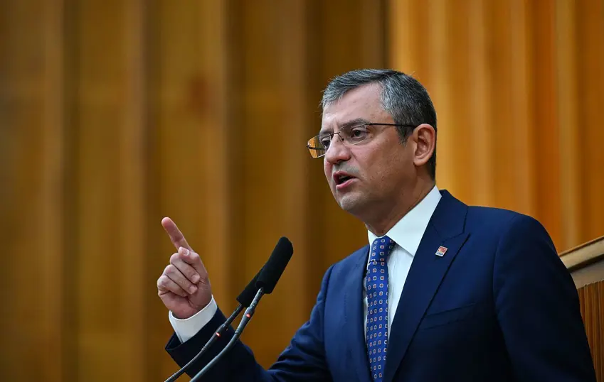 Özgür Özel'den dikkat çeken anayasa açiklamasi!
