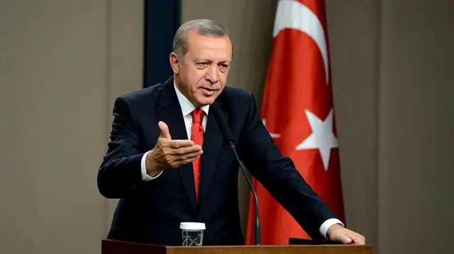 Tayyip Erdogan, erken seçime kapiyi kapatti