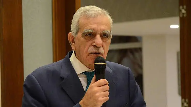 Ahmet Türk: Yanginin çikis nedenini gizlemek istiyorlar!