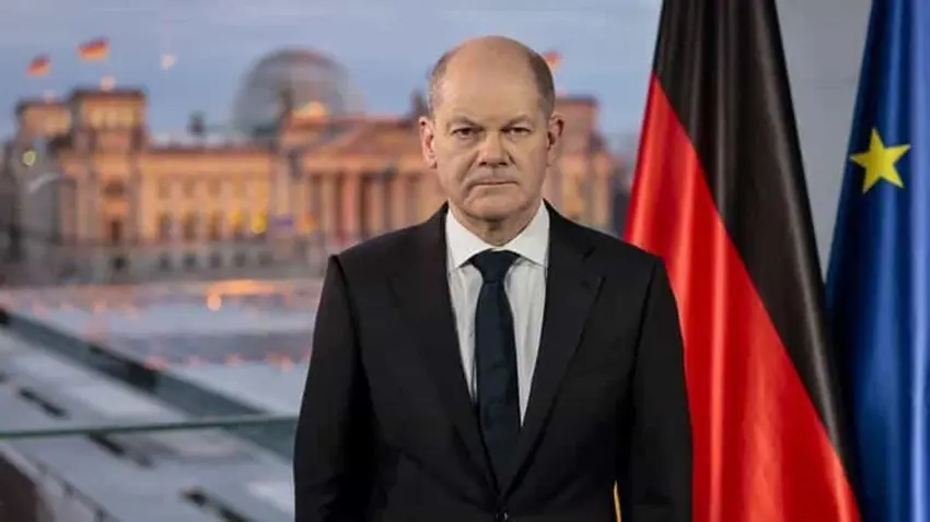 Scholz, ABD'nin Almanya’ya yerlestirecegi füzeleri savundu