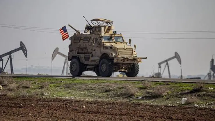 Deyrezzor | ABD üssüne roketli saldiri! 