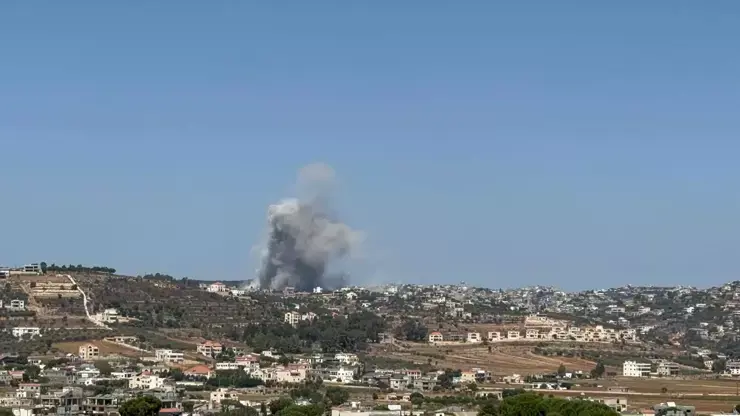 Îsraîlê, bi xwurtî li sînorê Lubnanê xist