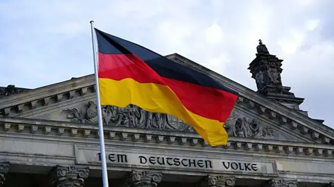 Almanyayê ji bo welatiyên xwe yên li Îsraîlê hisyariyê da