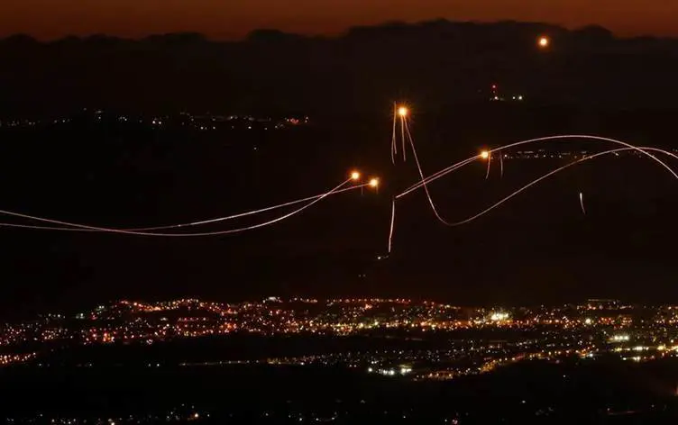 Israil Lübnan'i vurdu! Hizbullah’tan karsilik geldi! 