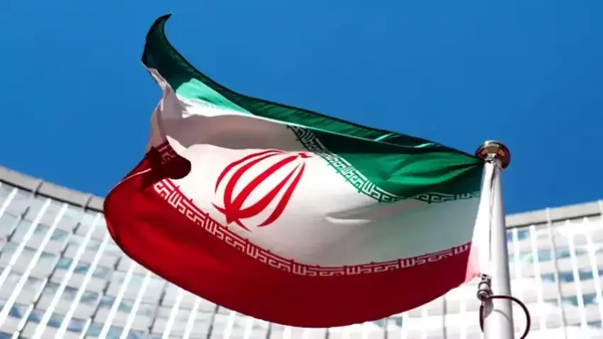 Serokkomar, serokê meclisê û serokê erka darazê yên Îranê civîna sêqolî kirin