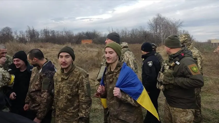 Rûsya û Ûkrayna leskerên esîr bi hev guhertin