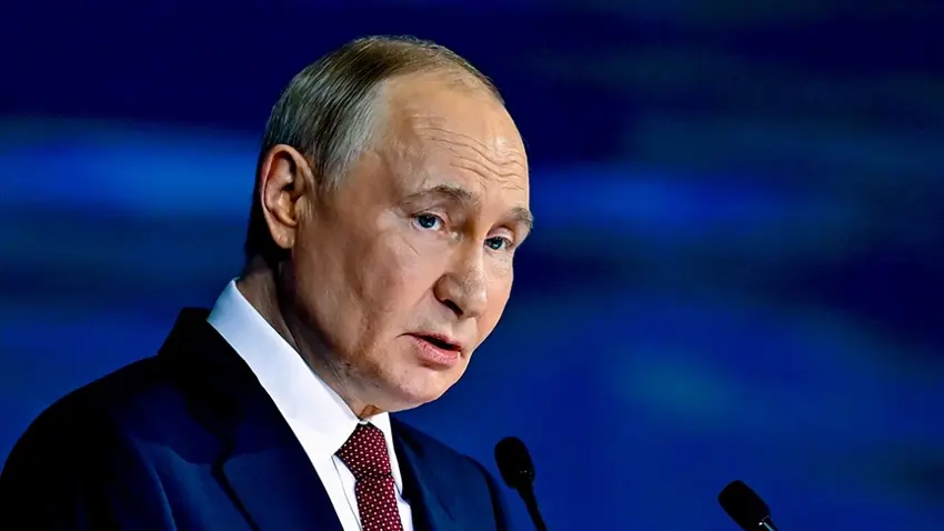 Putin: 'Ya çekilin ya zorla alırız'