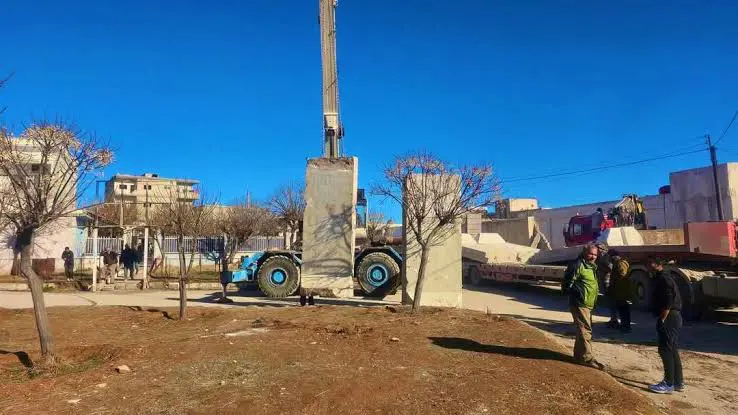 ABD, Kobani'de yeni askeri üs kurmaya basladi