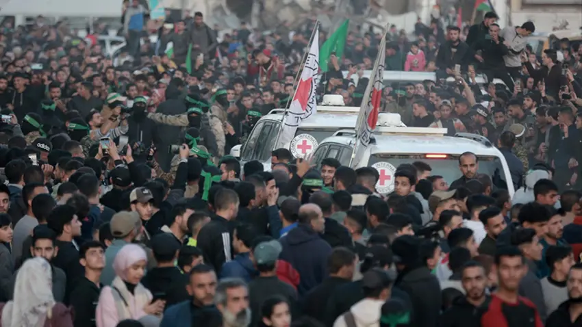 Israil ile Hamas esir takasi bugün gerçeklestirecek