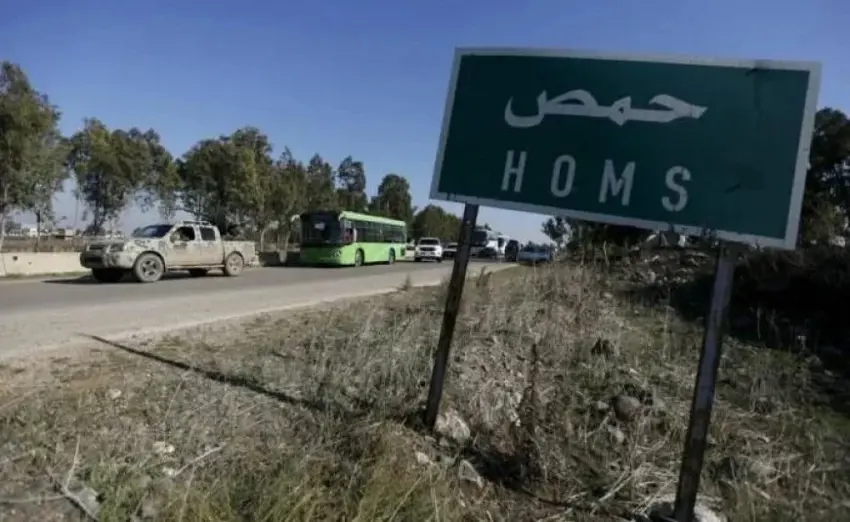 Sûriye | Bav û 3 kûr li ber çavê dayik û keçê hatin kustin