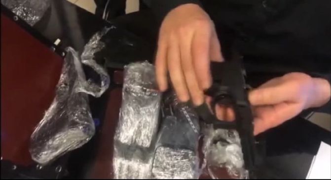 Stenbol | Ji kargoya Amerîkayê 48 sîlehên sûîqastê derketin