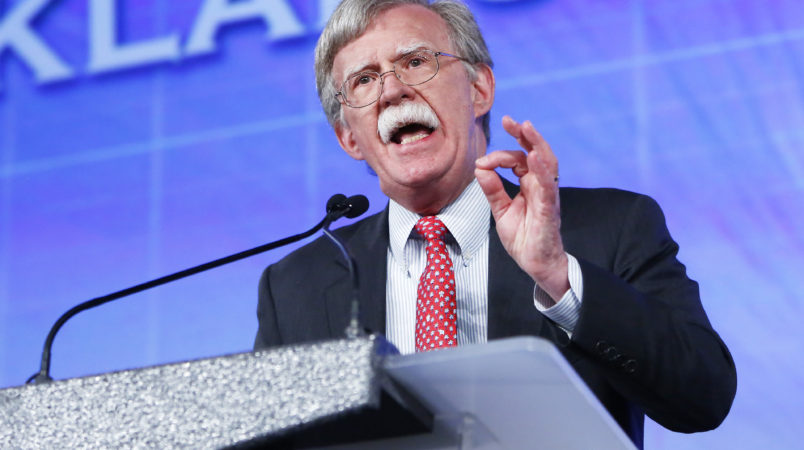 "Heke tu dixwazî bombeya Îranê bidî sekinandin divê tu Îranê bidî ber bombeyan"