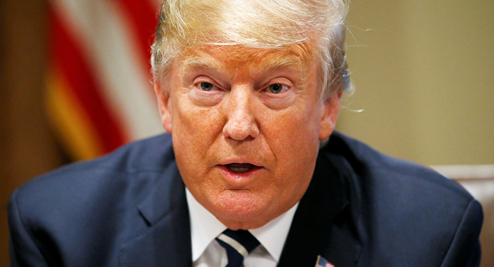 Trump: Hazir im bê sert bi Rûhanî re bicivim