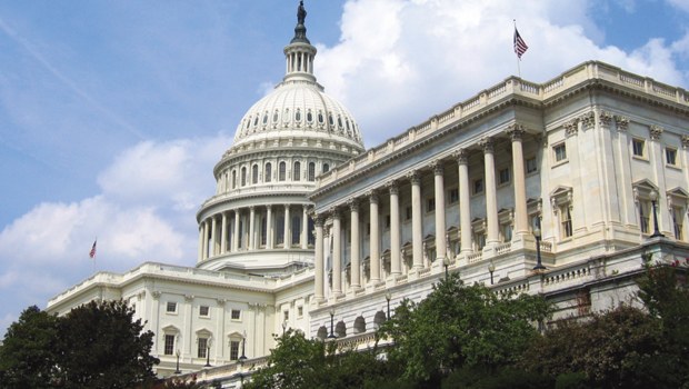 Amerîka dorpêçê danî ser sîrketeka elektrîkê