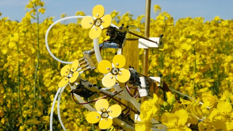 Robotik çiçek, ariciliga yeni bir boyut getirebilir