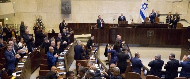 Alimên Îsewî, nerazîbûn nîsanî  Îsraîlê dan