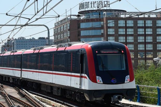 Çin'de 117 kisiye uçak ve tren yolculugundan men