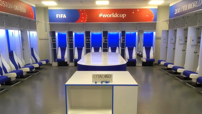 Japonya milli takimi ve taraftarlarindan 'takdir edilecek hareket'