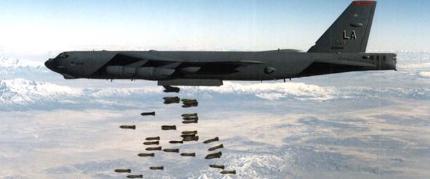 Amerîka bi balafira B-52 li Talîbanê da