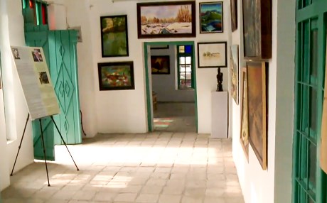 Di du salan de tenê 10 tablo firotine