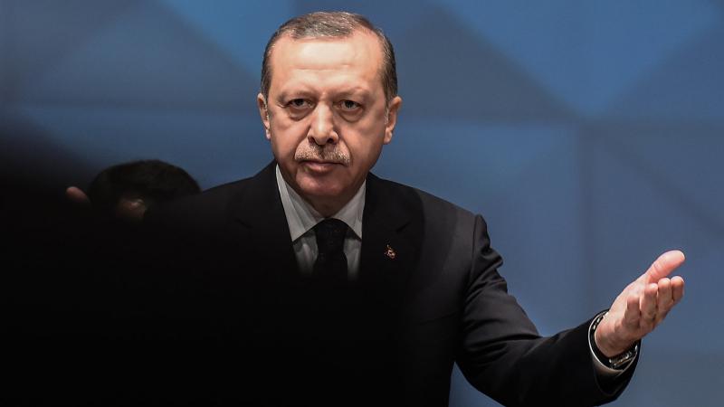 Erdogan, penaber wê li sûna kampan di nav xaniyan de bijîn