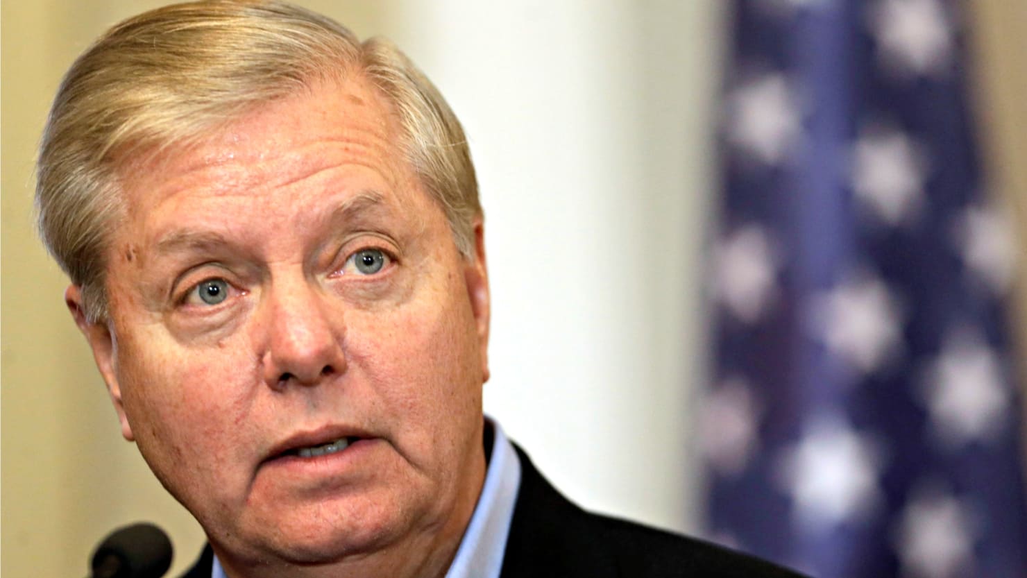 Donald Trump Kurdan bi tenê nahêle!