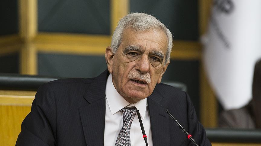 Ahmet Türk, siyaseti birakiyor mu?