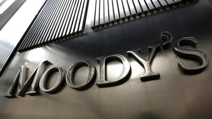 Moody's 13 Türk bankasinin kredi notunu düsürdü