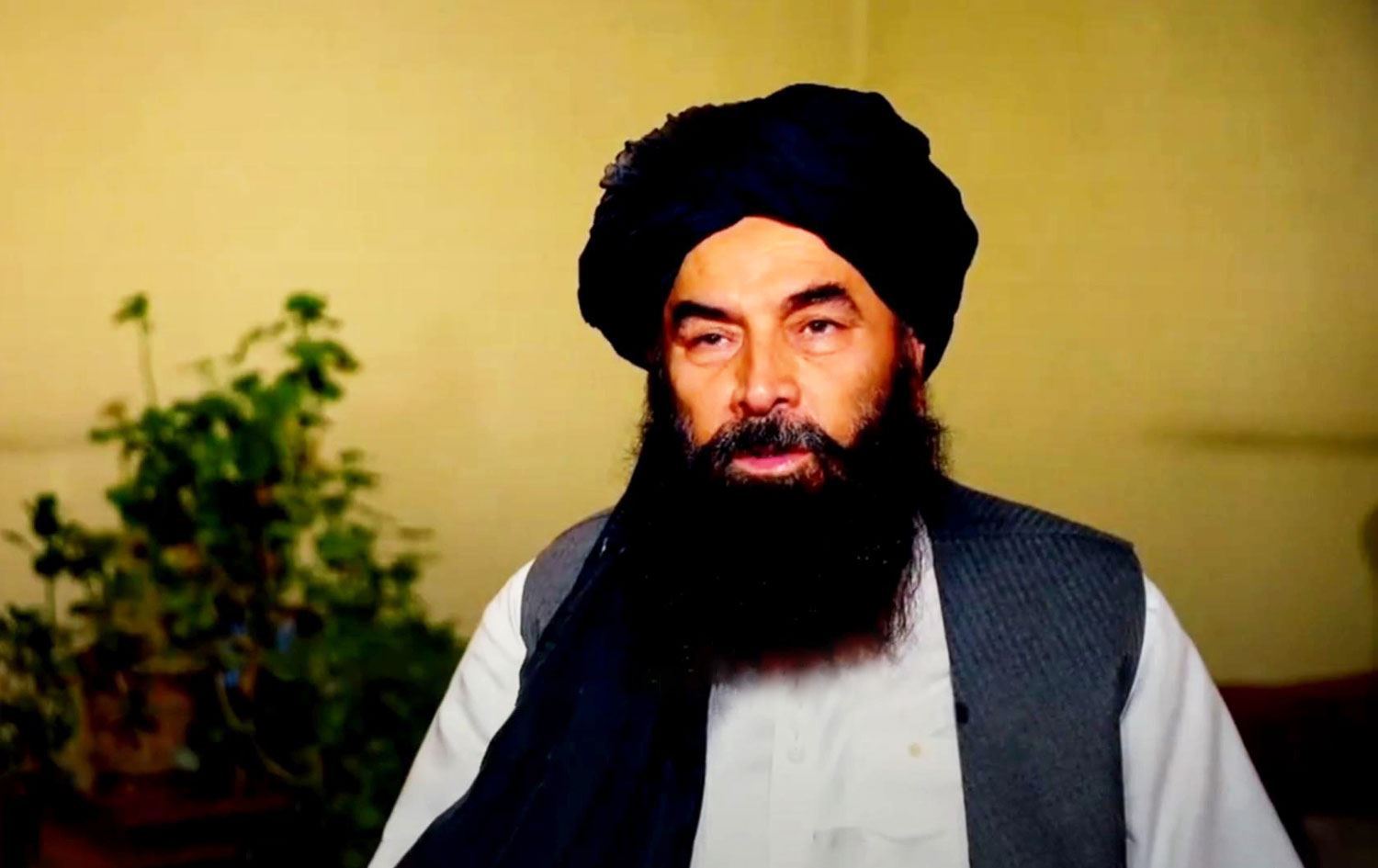 Fermandarekî Berê yê Talîbanê: Ji ber ku Amerîka têk çû, vedikise