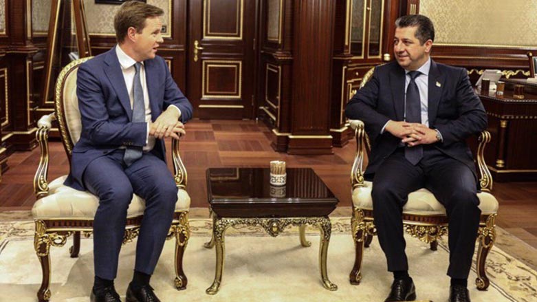 Serokwezîr Barzanî bi balyozê Brîtanya re civiya