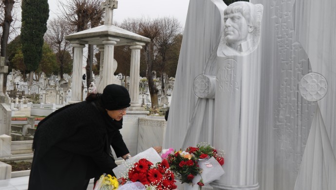 Hrant Dînk di salvegera kustina wî de hat bibîranîn