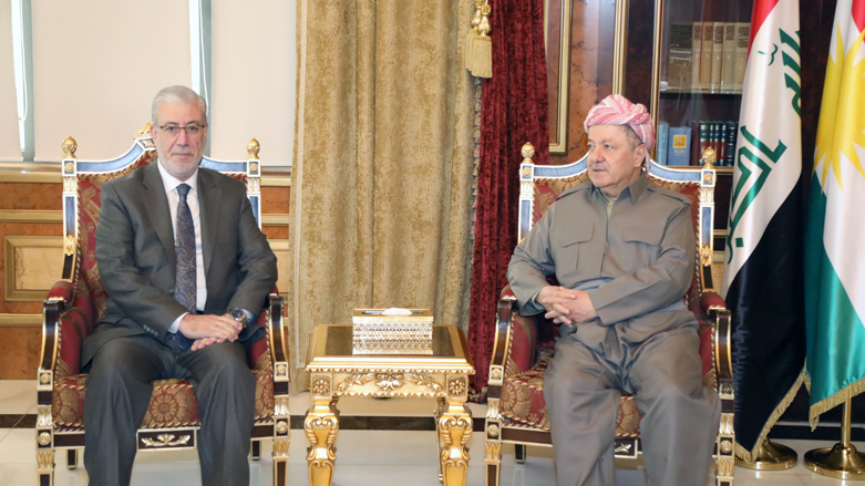 Nûnerên Parêzgeha Nînowa ji Serok Barzanî alîkarî xwestin