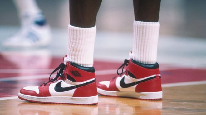 Sola Michael Jordan bi 560 hezar dolaran hat firotin