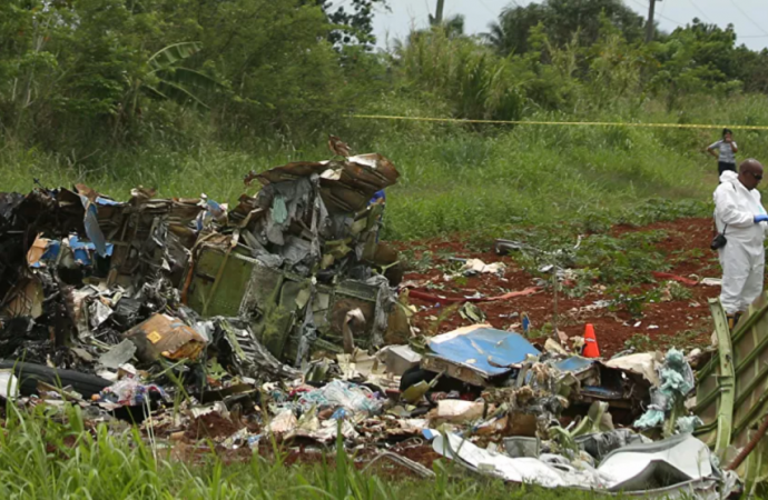 Li Basûrê Amerîka balafira leskerî ket: 6 kes mirin