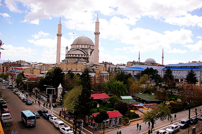 Pistî nemana koronayê bi mehekê testên hejmarek kesan pozîtîf derketin