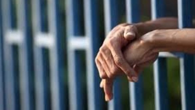 Îranê 17 siyasetmedarên Kurd girtin