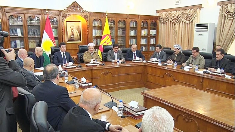 Serok Barzanî bi polîtburoya PDKê re civîn li dar xist