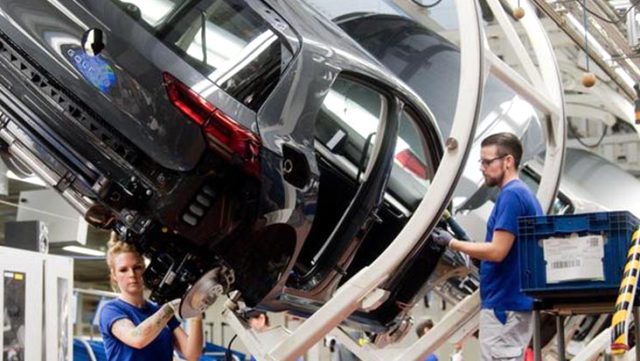 Sektora otomotîvê dê 50 hezar karmendan ji kar derxe