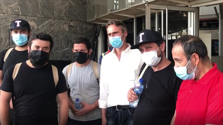 15 Tirkan serbest berdan û 6 ji wan gihîste balyozxana Tirkiyê ya Abûjayê