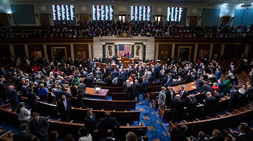 Di senatoya Amerîka de doza ezla Trump destpêkir