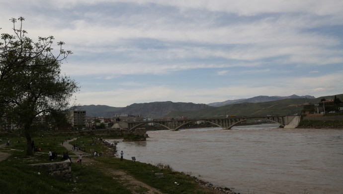 Li Cizîrê du bira di çem de xeniqîn