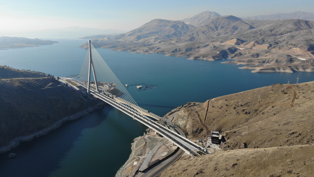 Pir a Komirxanê bi tunela xwe ve temam bû